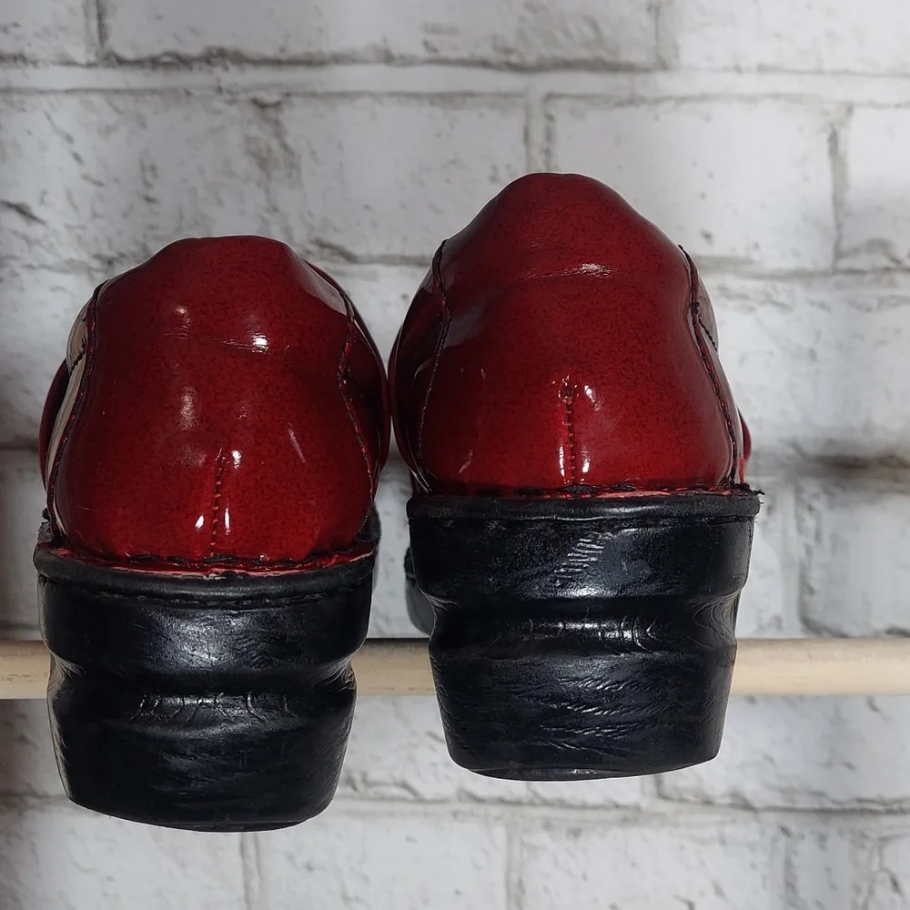 BOC Born Concept red patent leather clogs - Picture 4 of 5